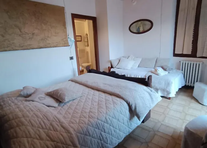 Da Stefy 住宿加早餐酒店 Cuccaro Monferrato