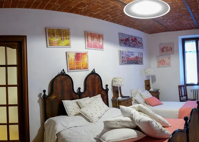 Da Stefy 住宿加早餐酒店 Cuccaro Monferrato